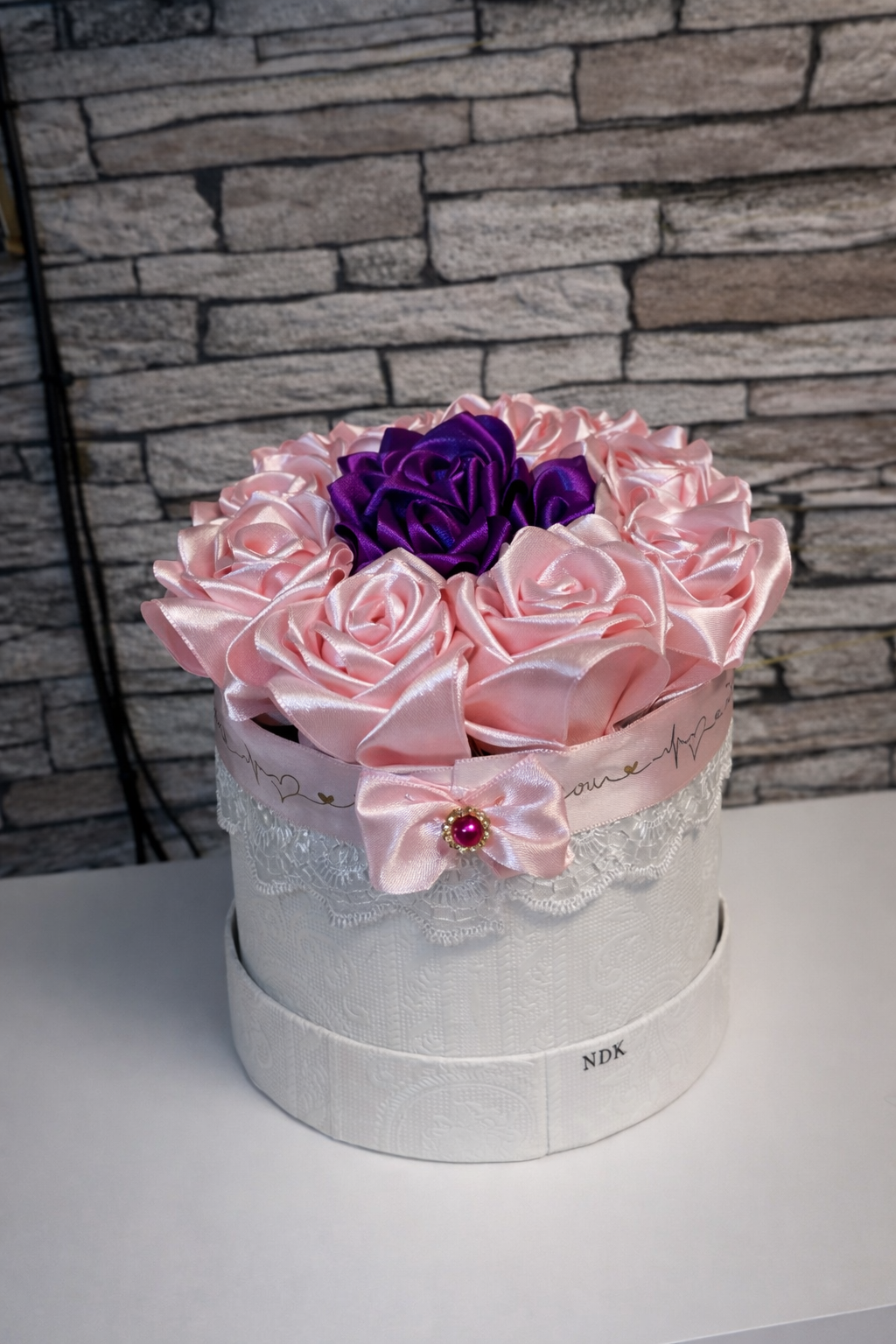 Deko Box mit Seidenrosen